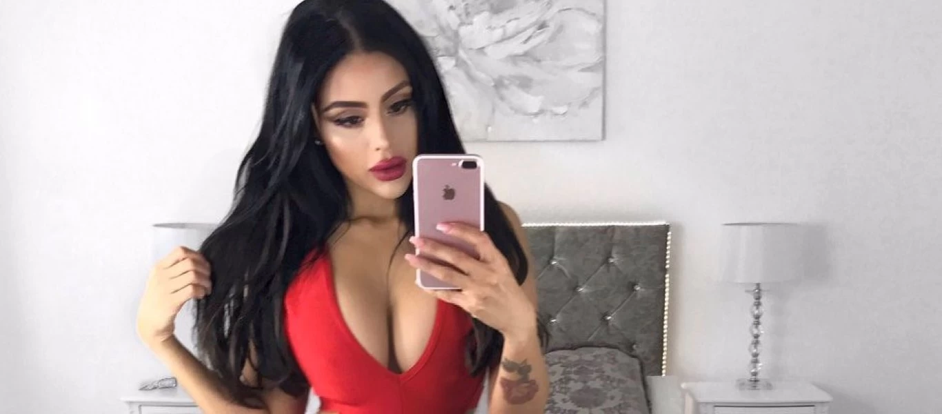 Chloe Saxon: Η Βρετανίδα που έχει βάλει «φωτιά» στο Instagram (φωτό)